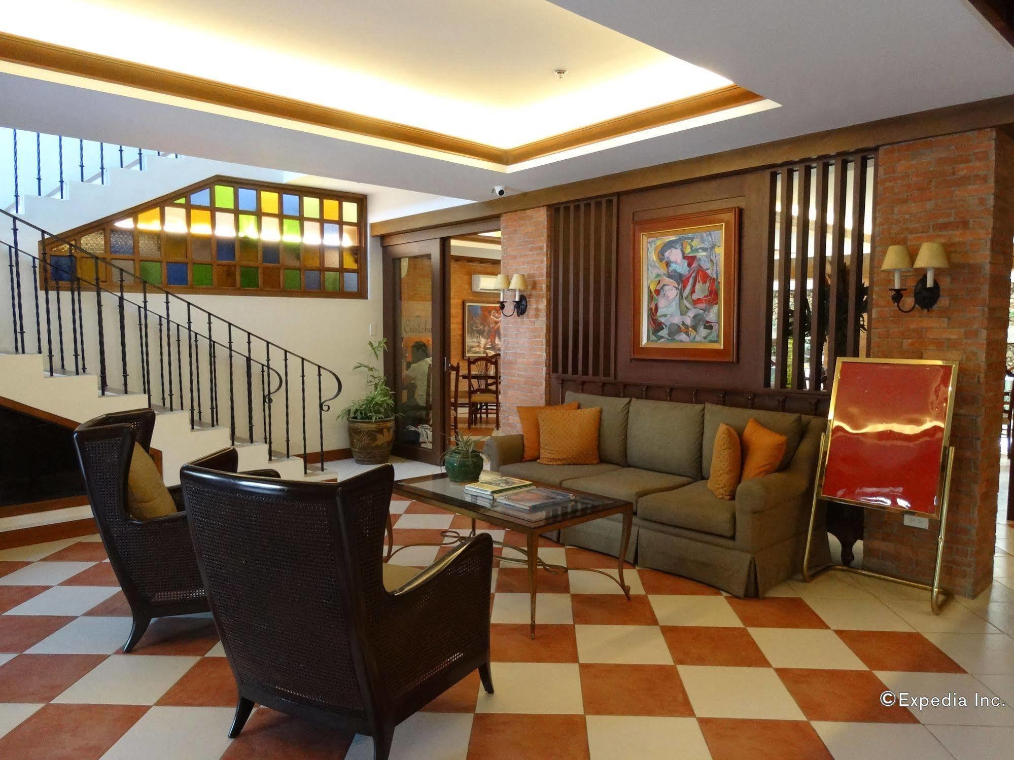 Hotel Emilia ダバオ　シティ エクステリア 写真